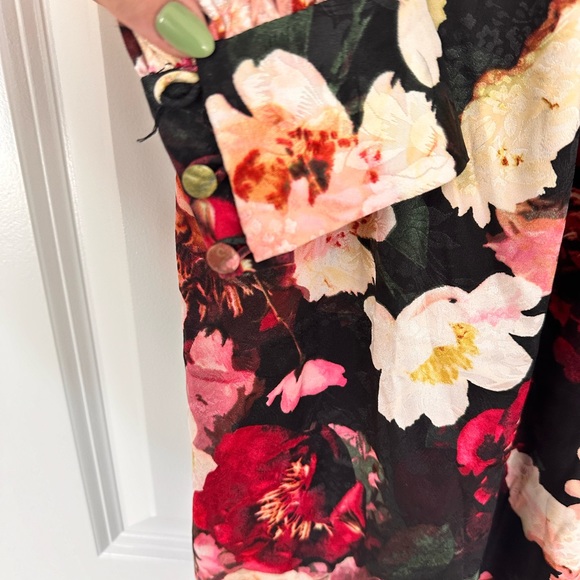 Floral Dress - Picture 2 of 3